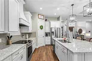 1539 Hollingsworth Creek Ct, Lakeland, FL 33803 - Photo 10