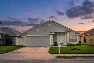 6852 Shadow Cast Ln, Lakeland, FL 33813 - Photo 4