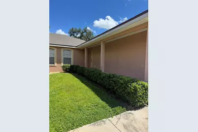 1011 Fox Lake Drive, Lakeland, FL 33809 - Photo 2