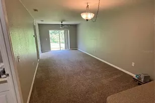 1011 Fox Lake Dr, Lakeland, FL 33809 - Photo 8