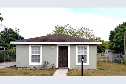 648 Avenue P SW, Winter Haven, FL 33880 - Photo 1