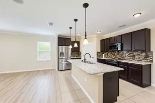 6183 Grey Heron Dr, Winter Haven, FL 33881 - Photo 2