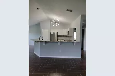 7704 Canterbury Circle, Lakeland, FL 33810 - Photo 2
