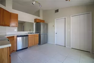 527 Emerald Cove Loop, Lakeland, FL 33813 - Photo 6