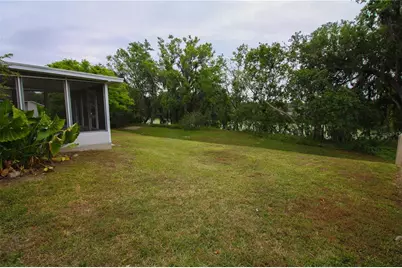 527 Emerald Cove Loop, Lakeland, FL 33813 - Photo 18