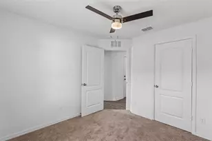 225 Goldenrod Ln, Poinciana, FL 34759 - Photo 10
