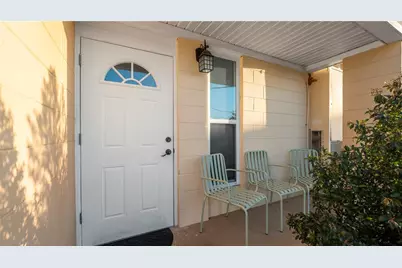 4311 Club Circle, Lakeshore, FL 33854 - Photo 4