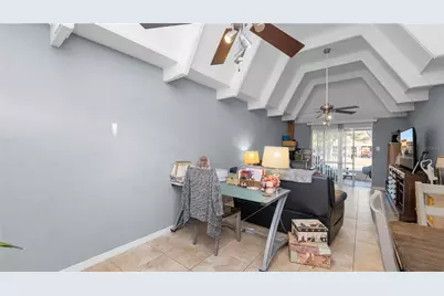 4311 Club Circle, Lakeshore, FL 33854 - Photo 6