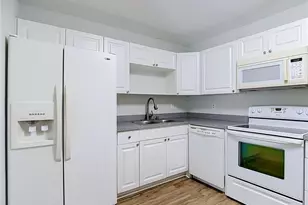 735 & 737 Zella Ln, Lakeland, FL 33813 - Photo 14