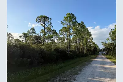12025 Dahlia Street, Punta Gorda, FL 33955 - Photo 2