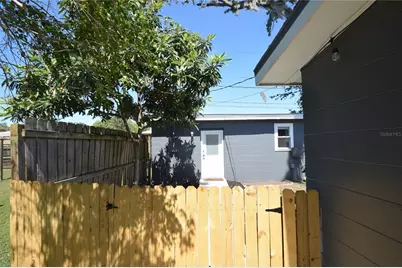 527 Garden Drive N #2, Lakeland, FL 33813 - Photo 4