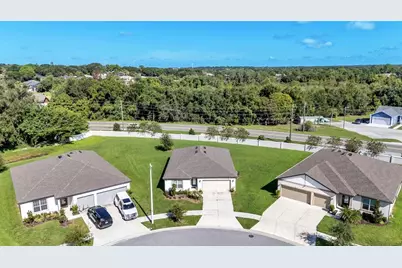 1050 Michelangelo Lane, Winter Haven, FL 33884 - Photo 4
