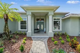 745 Osprey Landing Dr, Lakeland, FL 33813 - Photo 1
