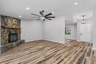 1100 Hammock Shade Dr, Lakeland, FL 33809 - Photo 20