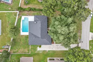 1100 Hammock Shade Dr, Lakeland, FL 33809 - Photo 4