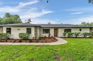 1100 Hammock Shade Dr, Lakeland, FL 33809 - Photo 1