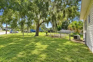 201 Lakedale Dr, Auburndale, FL 33823 - Photo 38