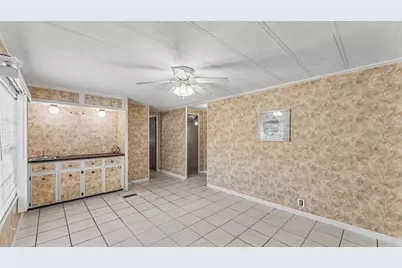 1610 Reynolds Road #128, Lakeland, FL 33801 - Photo 10