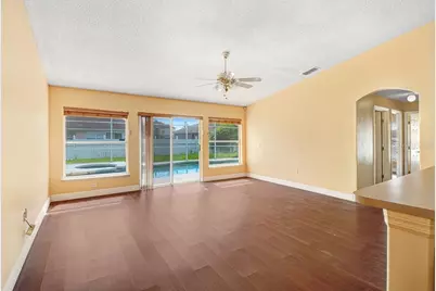 352 Clermont Drive, Kissimmee, FL 34759 - Photo 8