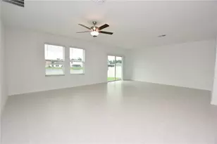 1855 Red Loop, Lakeland, FL 33801 - Photo 10