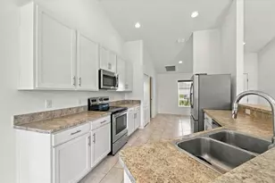 912 Lochland Loop, Bartow, FL 33830 - Photo 4