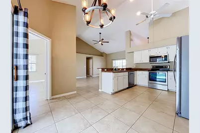 5645 Loma Vista Court, Davenport, FL 33896 - Photo 12