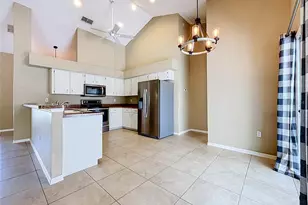 5645 Loma Vista Ct, Davenport, FL 33896 - Photo 10