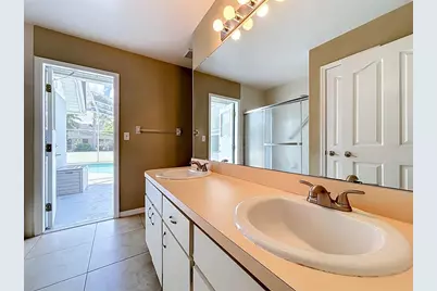 5645 Loma Vista Court, Davenport, FL 33896 - Photo 38
