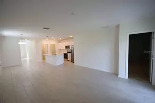 4060 Radiant Mountain Dr, Plant City, FL 33565 - Photo 18