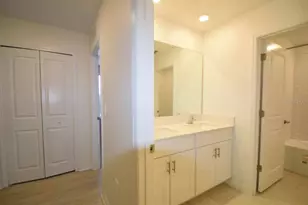 4060 Radiant Mountain Dr, Plant City, FL 33565 - Photo 24