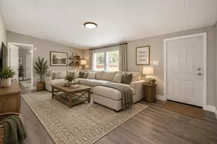 4129 Woodsridge Dr, Polk City, FL 33868 - Photo 4