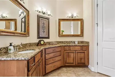7330 Reflections Lake Drive, Lakeland, FL 33813 - Photo 32