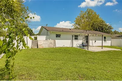 802 Fox Lake Drive, Lakeland, FL 33809 - Photo 28