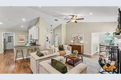804 Nestlewood Court, Lakeland, FL 33813 - Photo 6