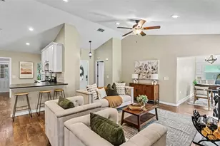 804 Nestlewood Ct, Lakeland, FL 33813 - Photo 6