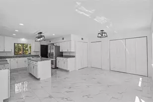 1743 Itchepackesassa Dr, Lakeland, FL 33810 - Photo 16
