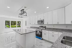 1743 Itchepackesassa Dr, Lakeland, FL 33810 - Photo 8