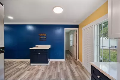 2262 Honeycomb Lane, Lakeland, FL 33801 - Photo 8