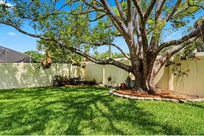 6436 Butternut Drive, Lakeland, FL 33813 - Photo 12