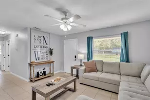 3811 Clubhouse Rd, Lakeland, FL 33812 - Photo 4