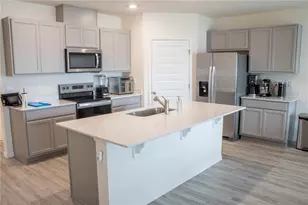 5218 Orchard Oriole Loop, Bartow, FL 33830 - Photo 2