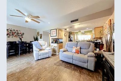 6305 Newtown Circle #5B4, Tampa, FL 33615 - Photo 10