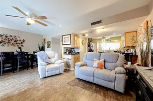 6305 Newtown Cir, Tampa, FL 33615 - Photo 10