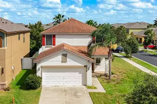 1922 Citrus Lake Ct, Ruskin, FL 33570 - Photo 4