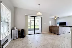 1922 Citrus Lake Ct, Ruskin, FL 33570 - Photo 14