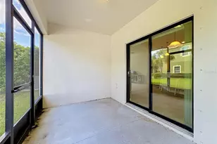 1922 Citrus Lake Ct, Ruskin, FL 33570 - Photo 36