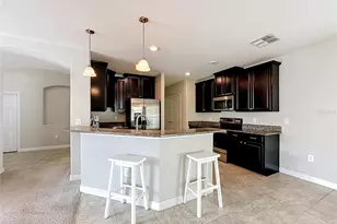 1922 Citrus Lake Ct, Ruskin, FL 33570 - Photo 10