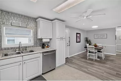 818 Forest Lake Drive, Lakeland, FL 33809 - Photo 26