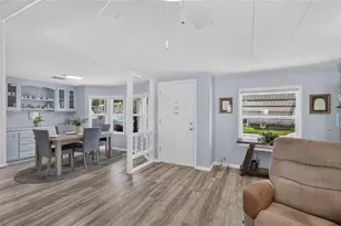 818 Forest Lake Dr, Lakeland, FL 33809 - Photo 14