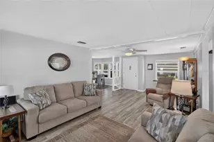 818 Forest Lake Dr, Lakeland, FL 33809 - Photo 12